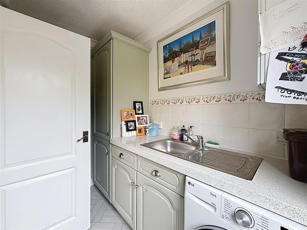 Additional image 11 of 4 bed detached house for saleCheyne Garth, Hornsea HU18