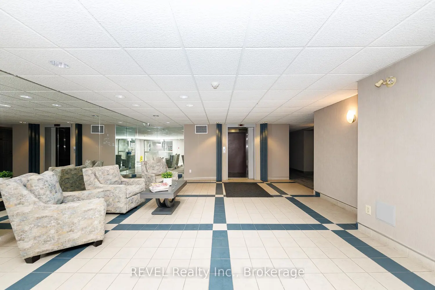 Additional image 18 of 3364 Montrose Road 301