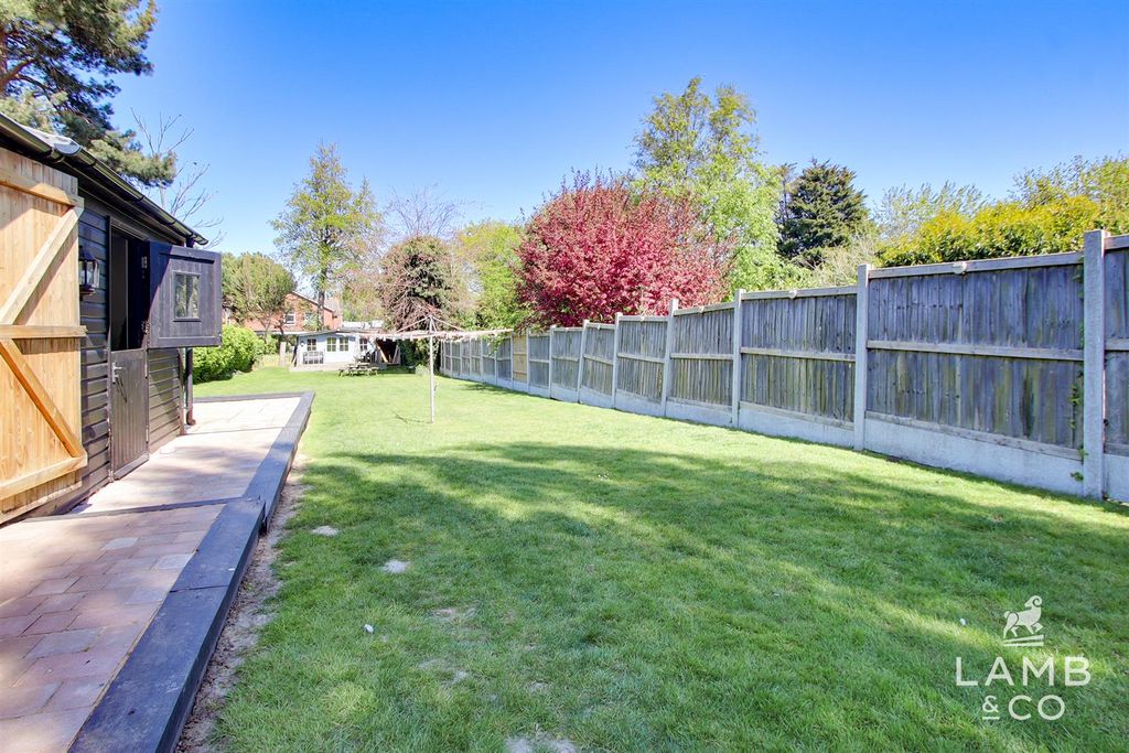 Additional image 44 of 5 bed detached house for saleFronks Road, Dovercourt CO12