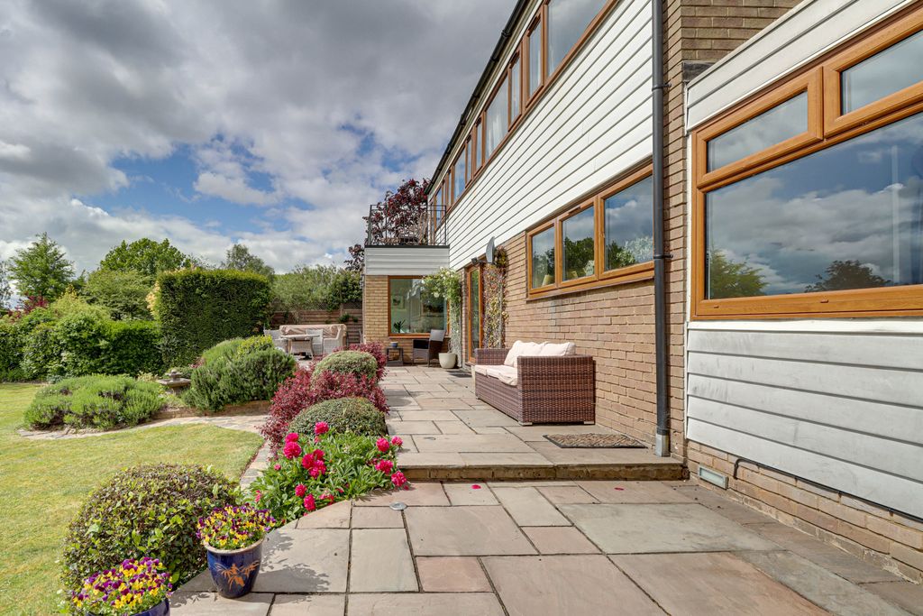 Additional image 24 of 4 bed detached house for saleHighclere Drive, Hemel Hempstead HP3