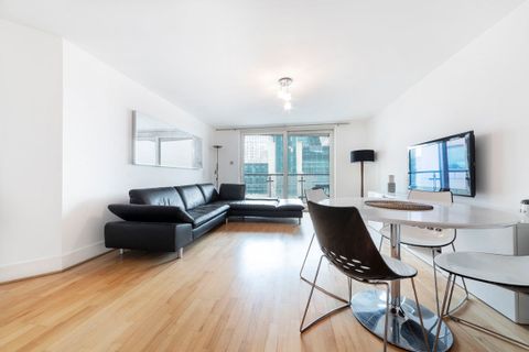 Bridge House, Nine Elms, London SW8