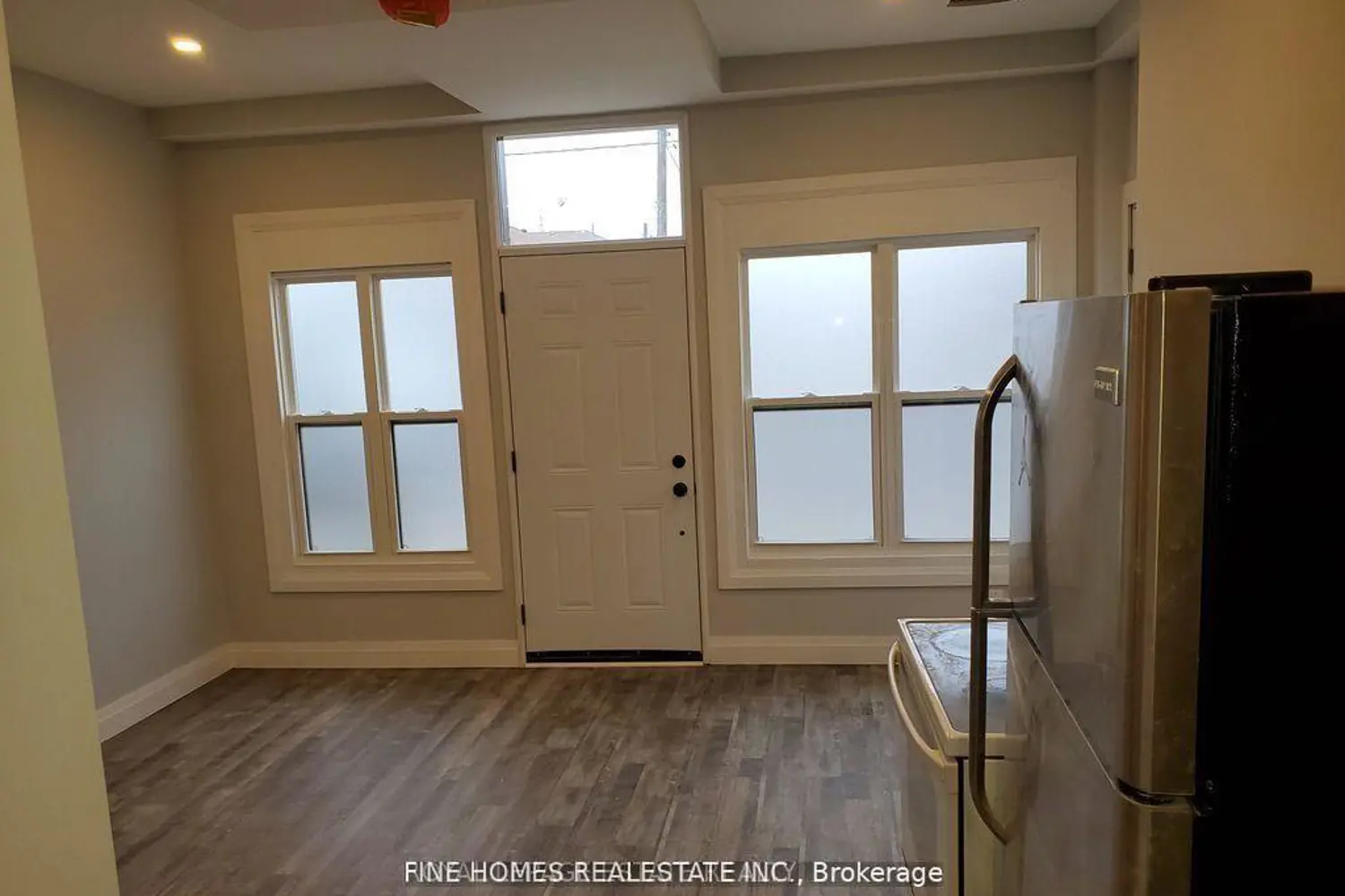 Additional image 4 of 1762 Keele Street