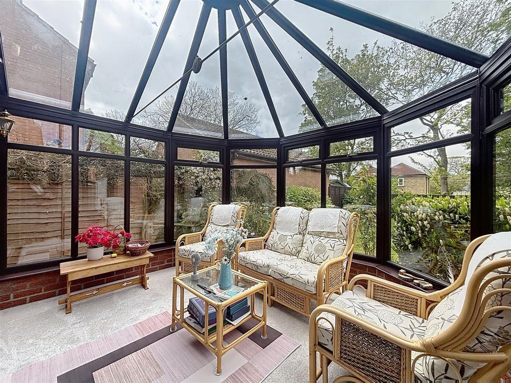 Additional image 6 of 3 bed detached house for saleCheyne Walk, Hornsea HU18