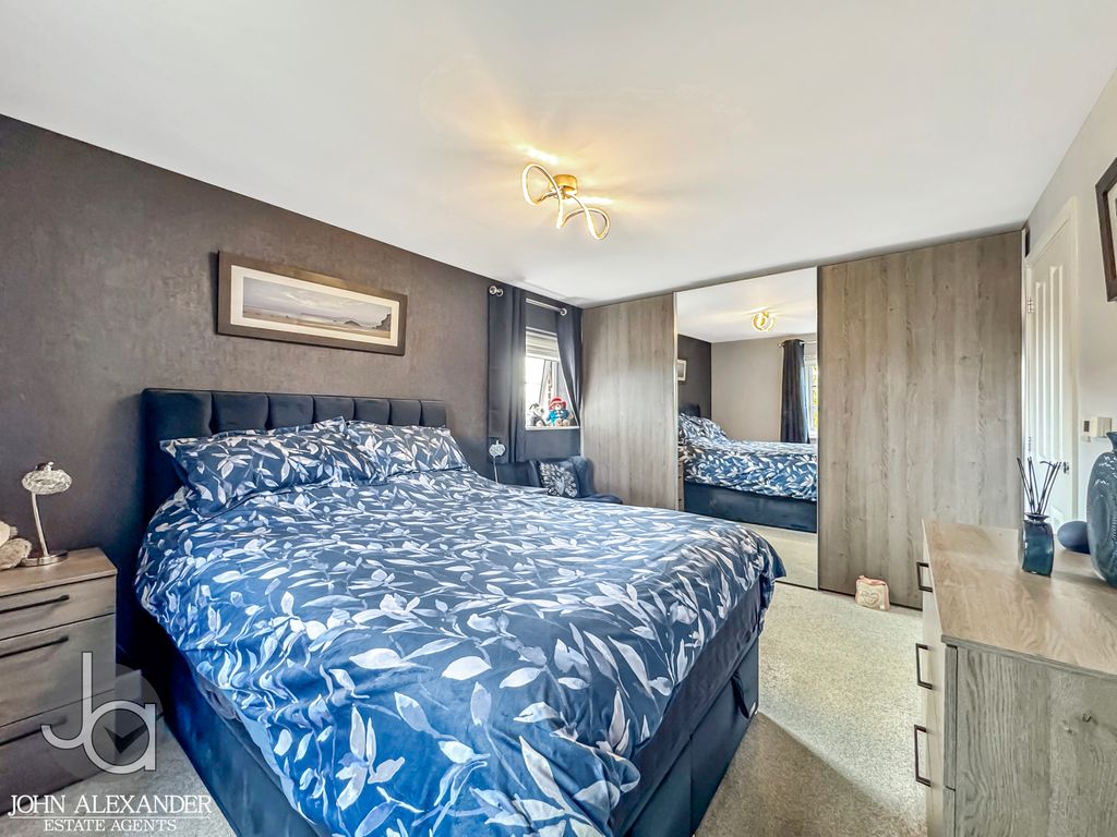Additional image 13 of 4 bed detached house for salePrimrose Avenue, Dovercourt CO12