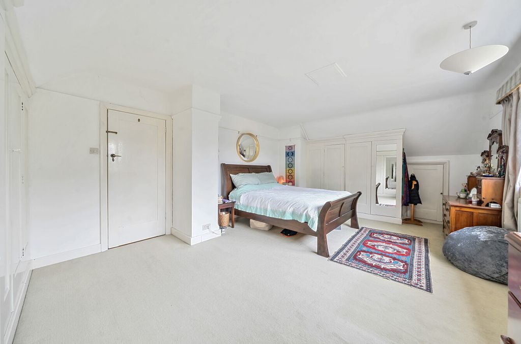 Additional image 25 of 4 bed detached house for saleHindhead, Surrey GU26