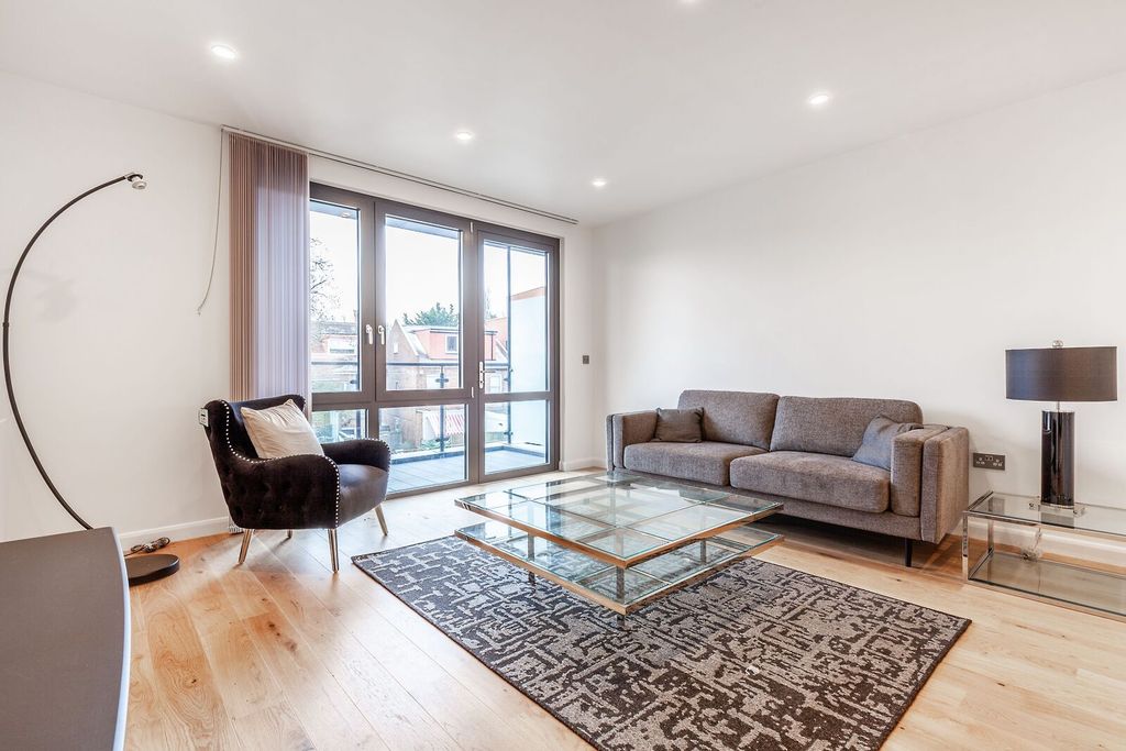 Additional image 3 of 3 bed flat for saleCarnegie House, Harrow On The Hill, Harrow HA1