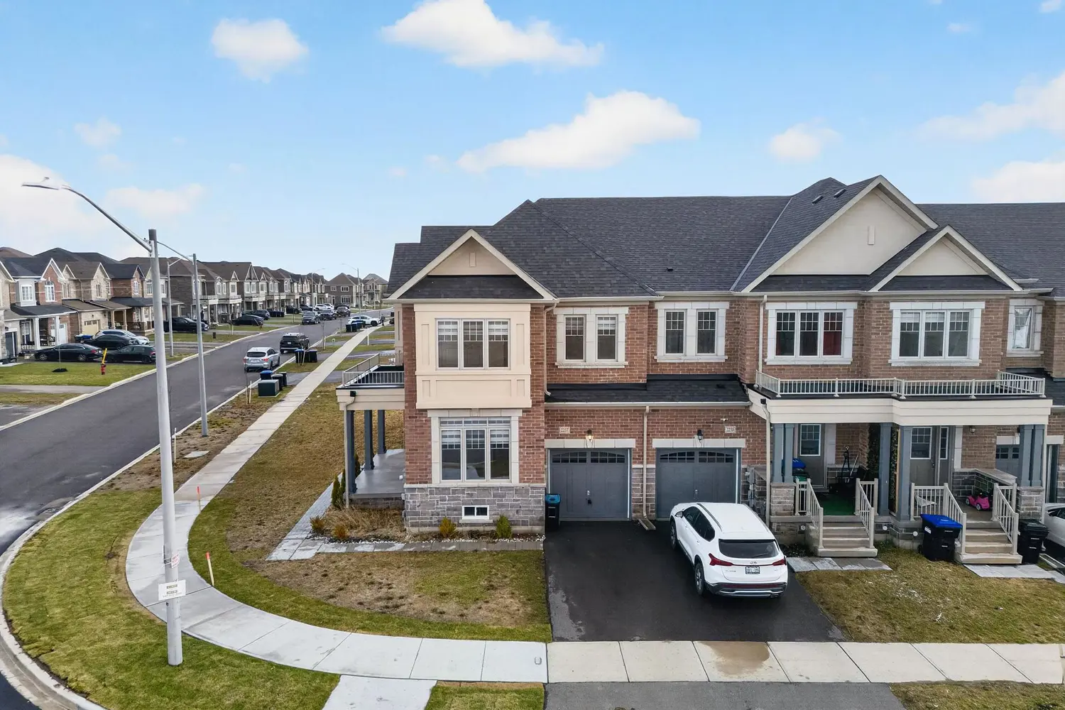 2237 Grainger Loop