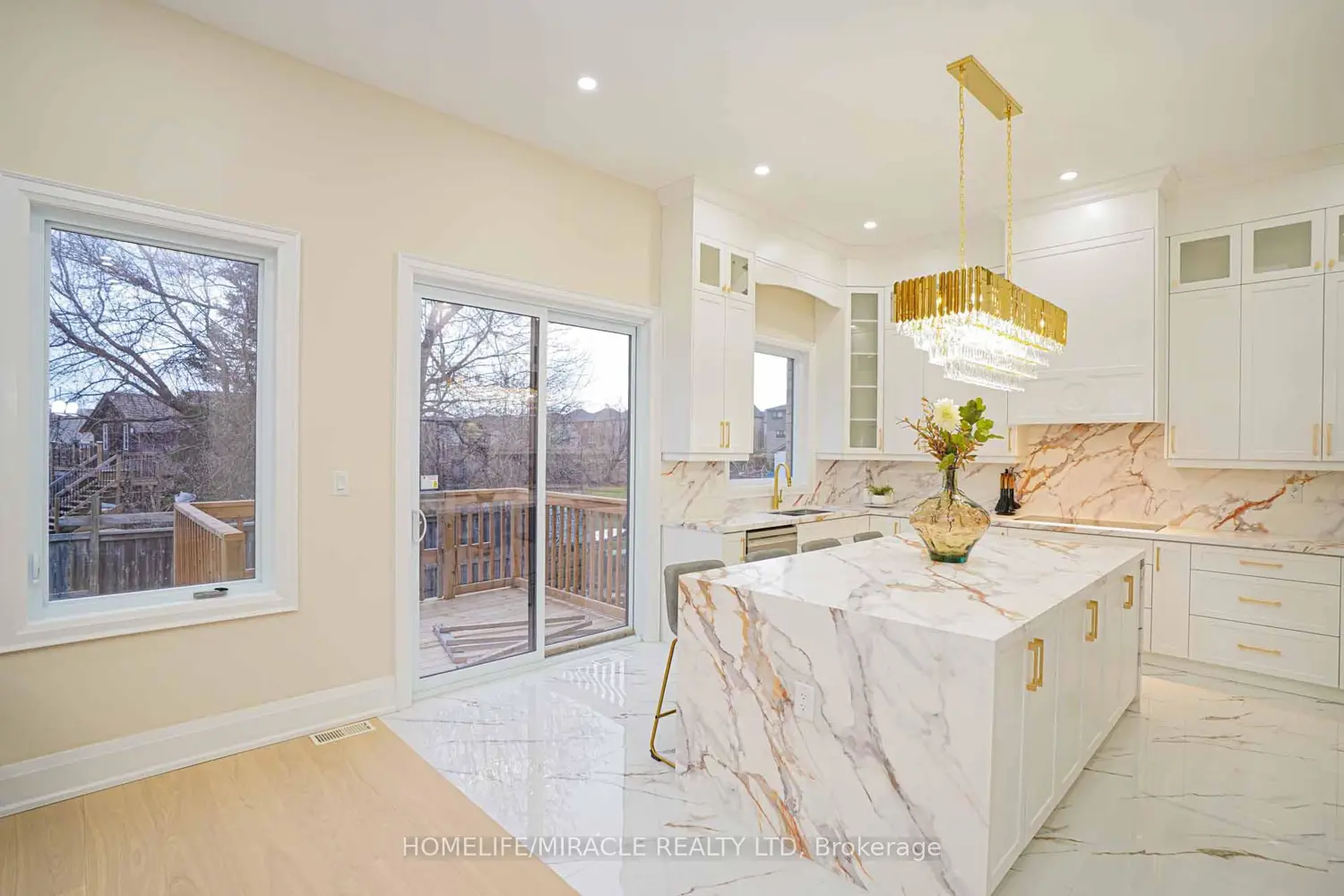 234 Eleanor Avenue photo 3