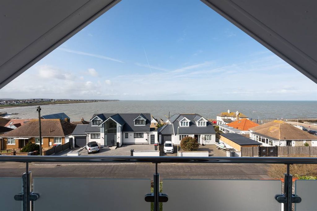 Additional image 16 of 5 bed detached house for saleHarcourt Drive, Herne Bay CT6