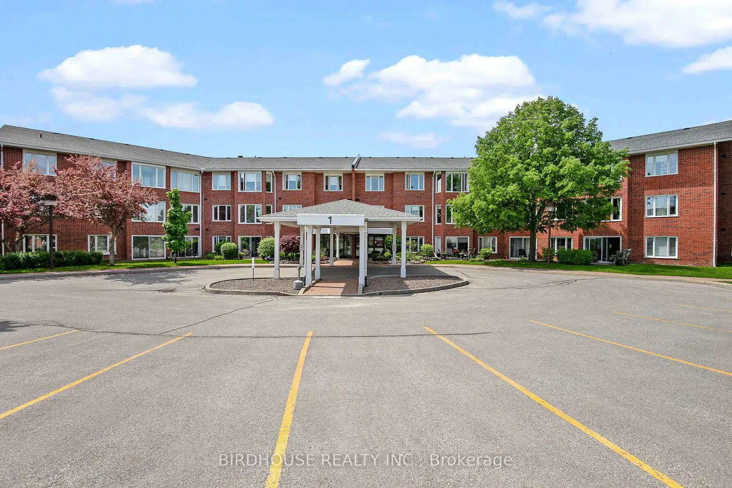1 Heritage Way 109