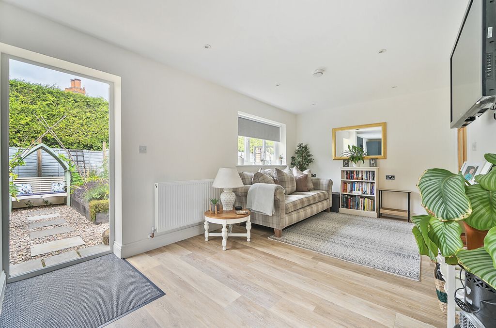Additional image 6 of 6 bed bungalow for saleHindhead, Surrey GU26