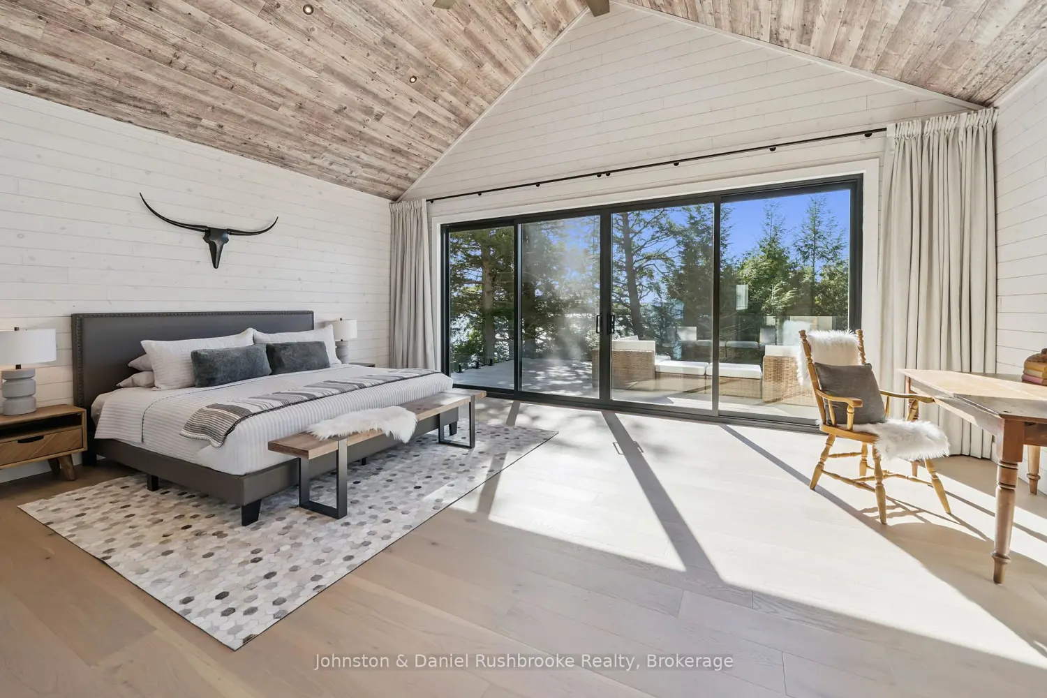 1302 Acton Island Road photo 4