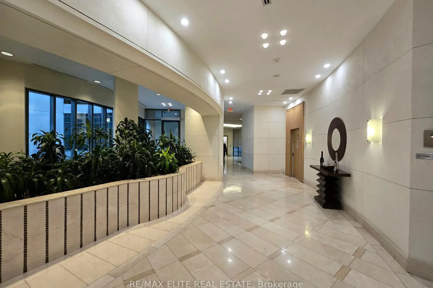 509 Beecroft Road 220 photo 4