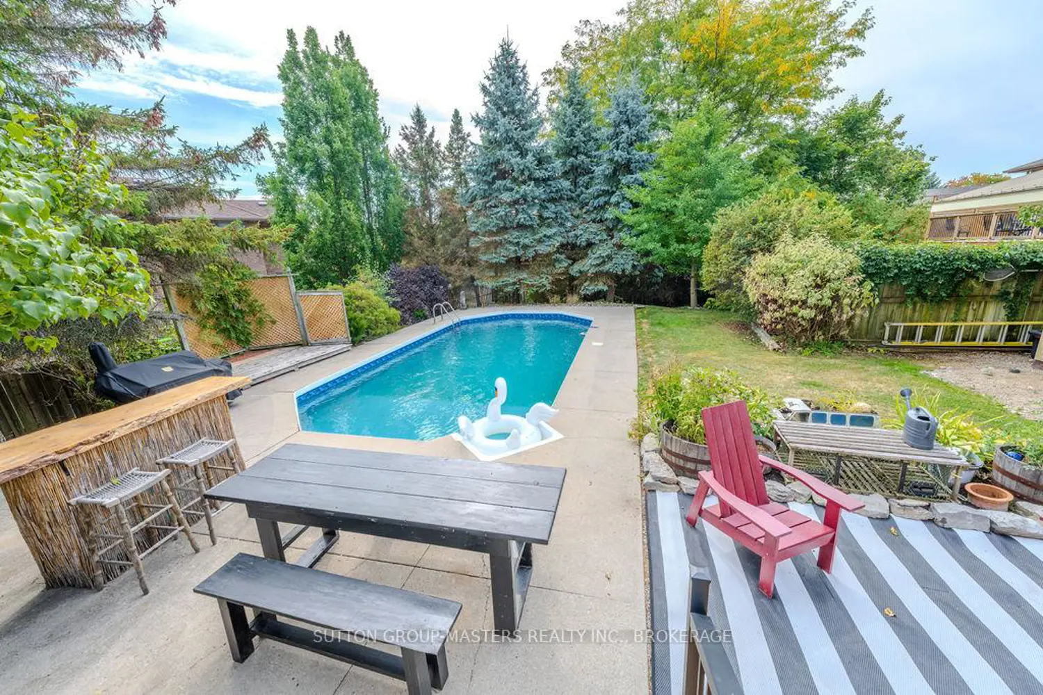 1177 Woodbine Road photo 3