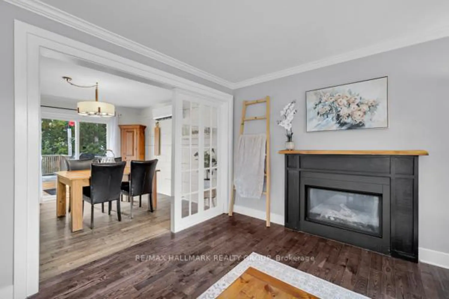 2 Armstrong Place photo 2