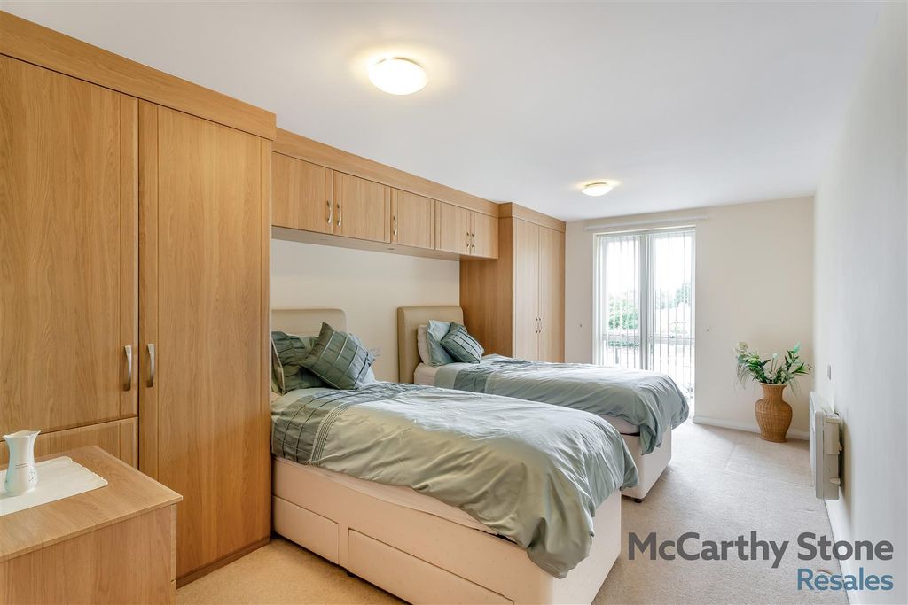 Additional image 6 of 2 bed flat for saleTrinity Court, Oxford Road, Halifax HX1