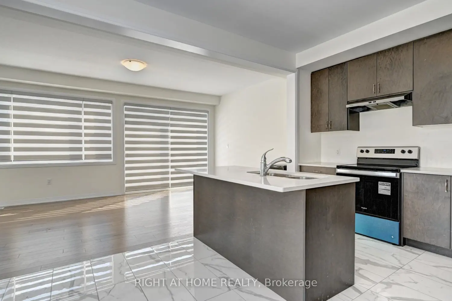 15 Blacklock Street 20 photo 5