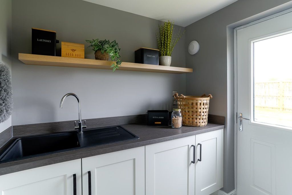 5 bed detached house for sale"The Wallace - Plot 49" at Oakwood Grove, Meikle Earnock Road, Brackenhill, Hamilton ML3 photo 5