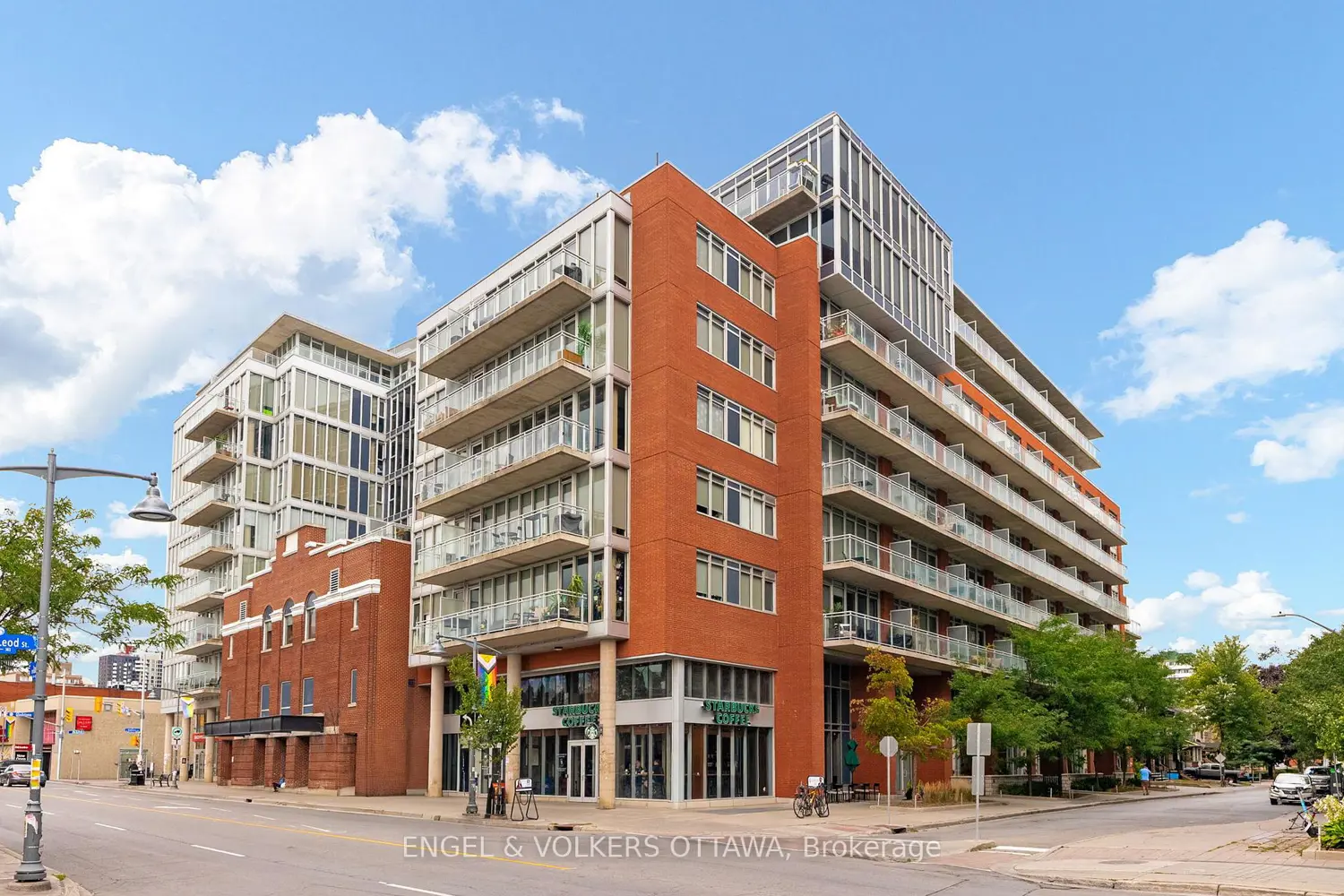 349 Mcleod Street 823