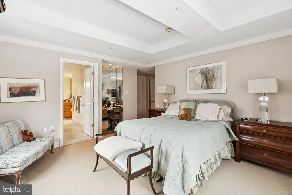 Additional image 12 of 1701 Locust Street Unit 1704, Philadelphia, PA 19103
