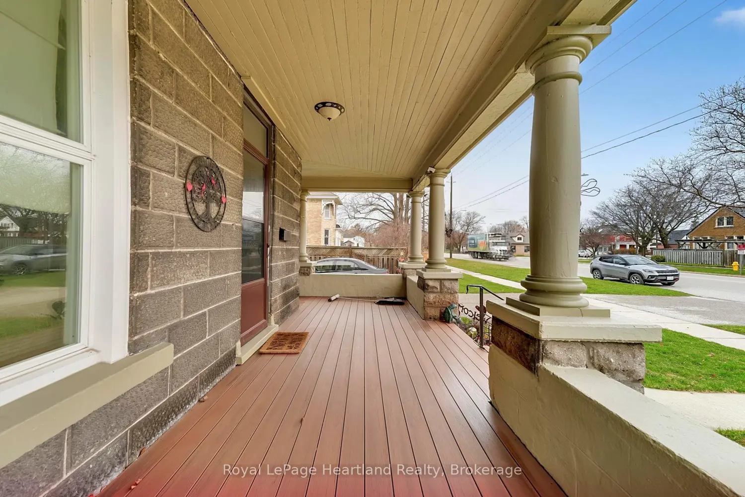 Additional image 16 of 14 Elgin Avenue