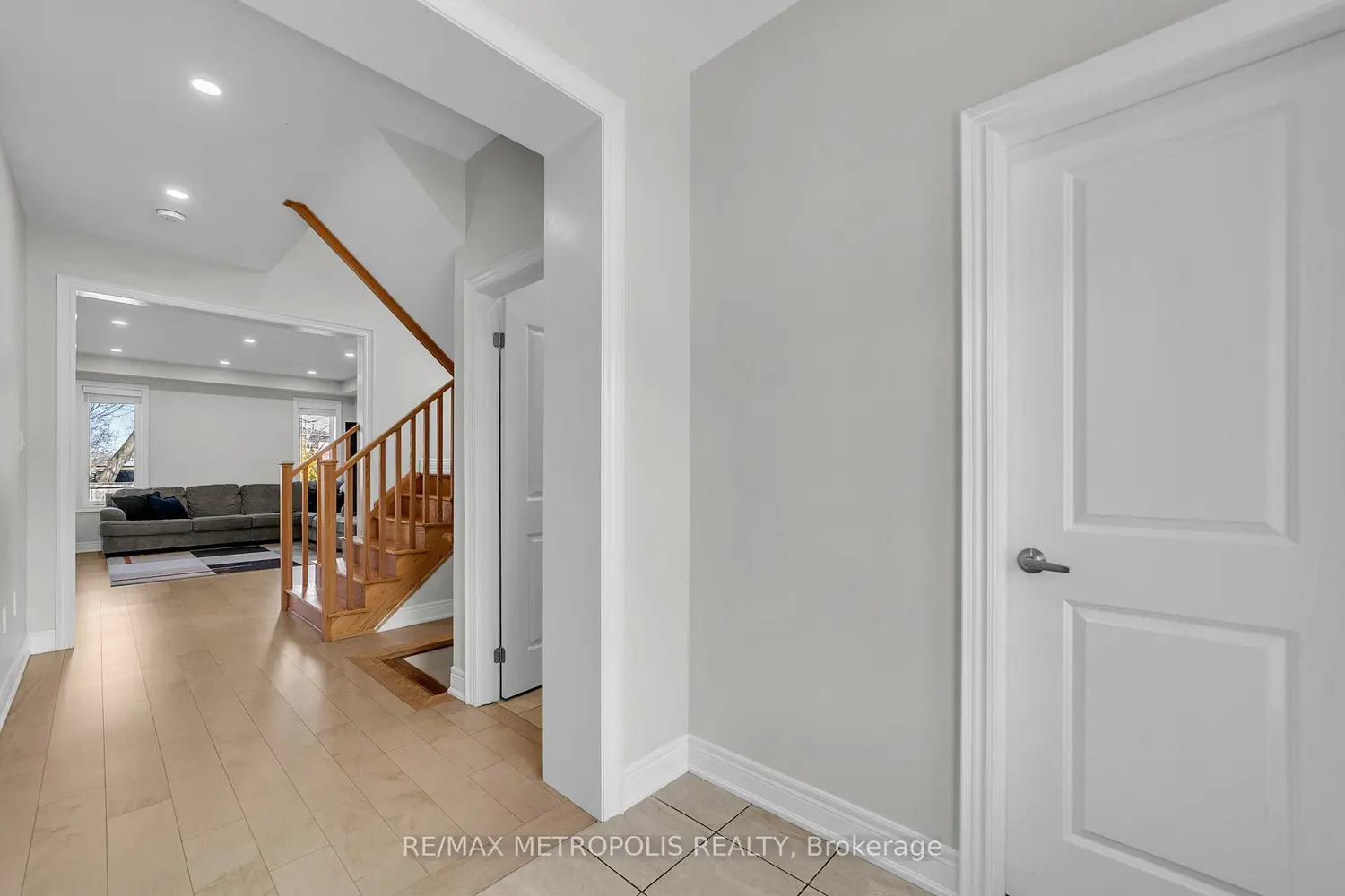 80 Pridham Place photo 2