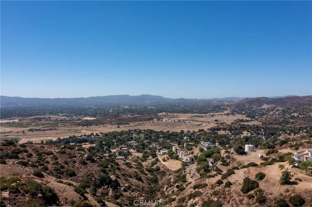 Thompson, Chatsworth, CA 91311