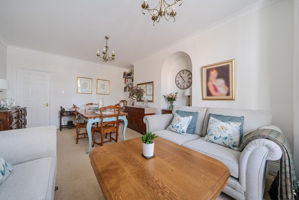 Additional image 6 of 2 bed flat for saleSinah Lane, Hayling Island PO11