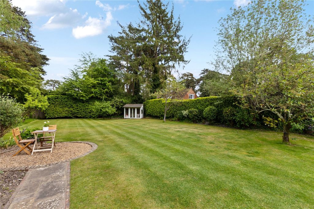 Additional image 38 of 4 bed detached house for saleHindhead, Surrey GU26