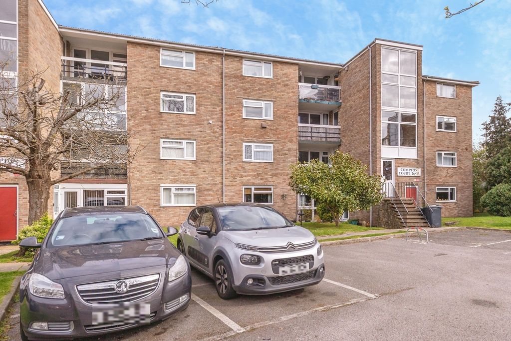 Additional image 2 of 3 bed flat for saleChidham Close, Havant, Hampshire PO9