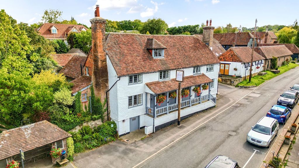 Additional image 15 of 3 bed semi-detached house for saleThe Hay Waggon Inn, High Street, Hartfield TN7