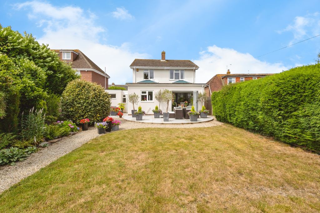 Additional image 18 of 3 bed detached house for saleSt. Peters Road, Hayling Island PO11