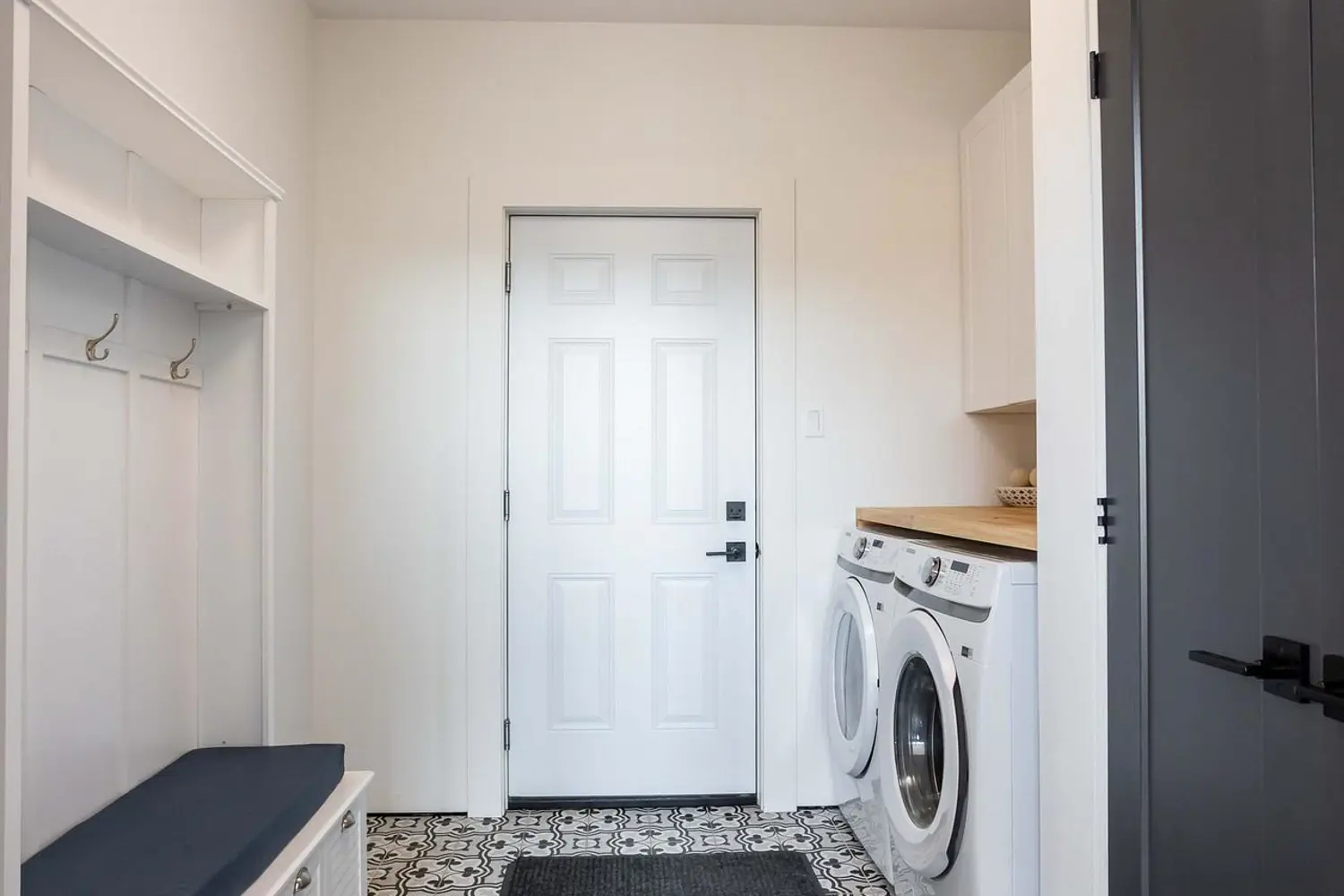 709 Lebrun Street photo 5