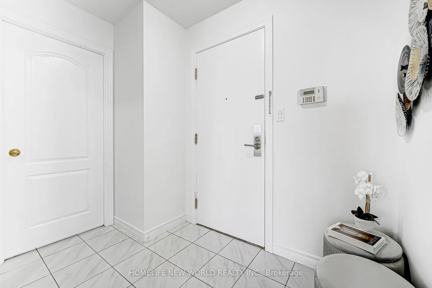 88 Grandview Way 908
