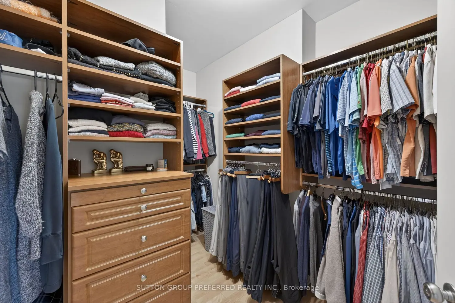 561 Plane Tree Drive photo 5