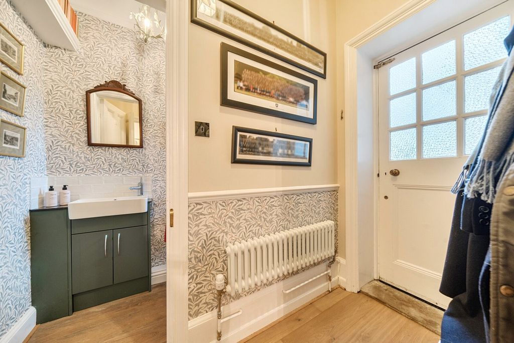 Additional image 15 of 6 bed detached house for saleTower Road, Hindhead GU26
