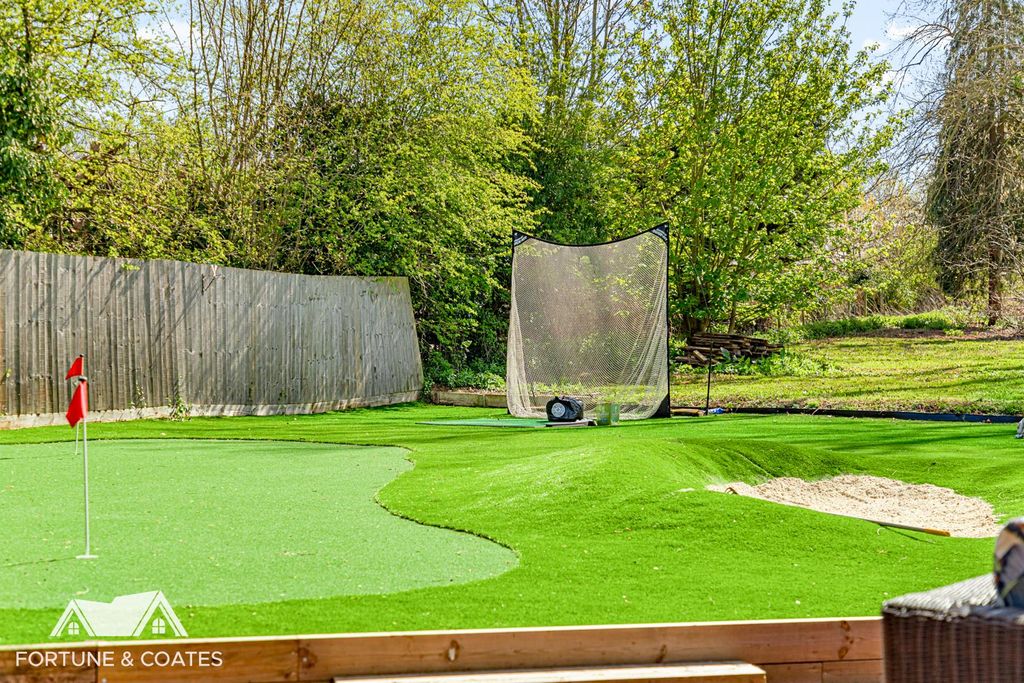 Additional image 36 of 4 bed detached house for saleRoydon Road, Harlow CM19
