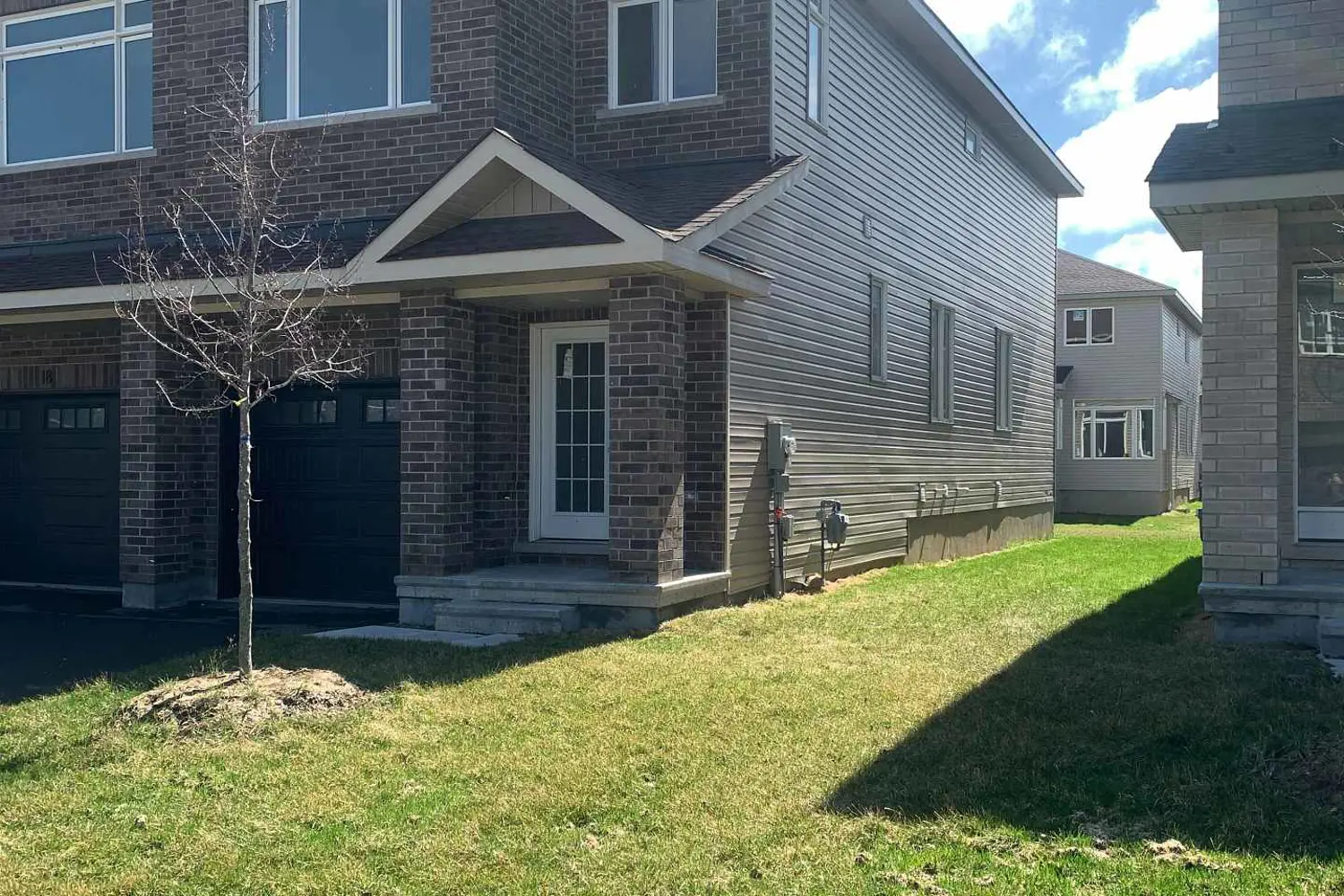 16 Wylie Way photo 2