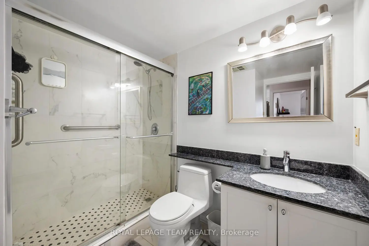 Additional image 10 of 45 Holland Avenue 902