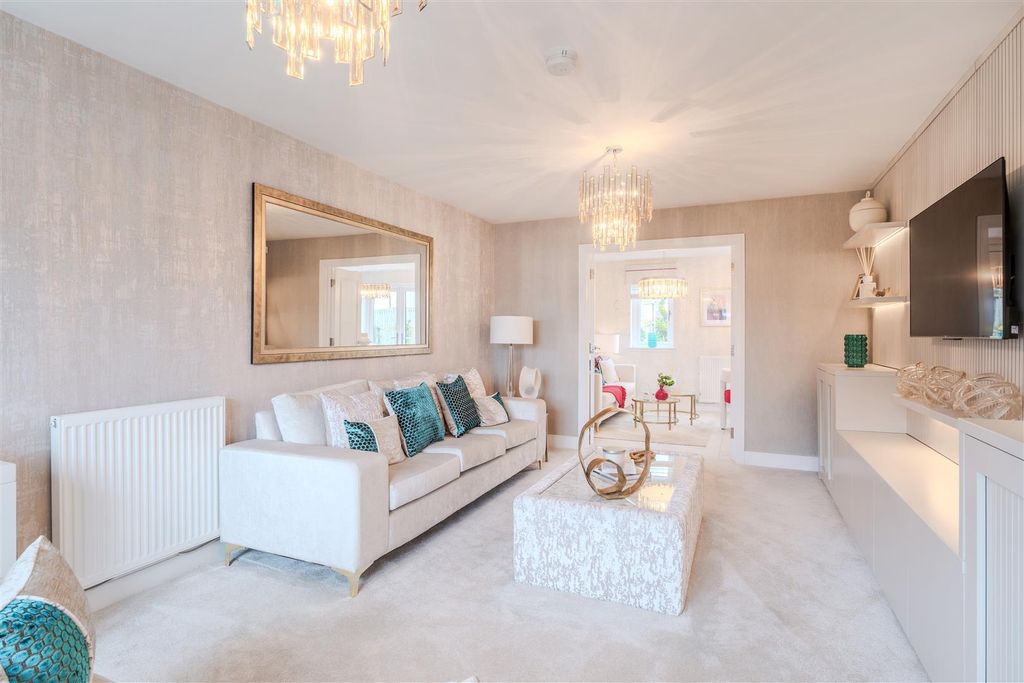 5 bed detached house for saleLampmaker Drive, Hamilton ML3 photo 2