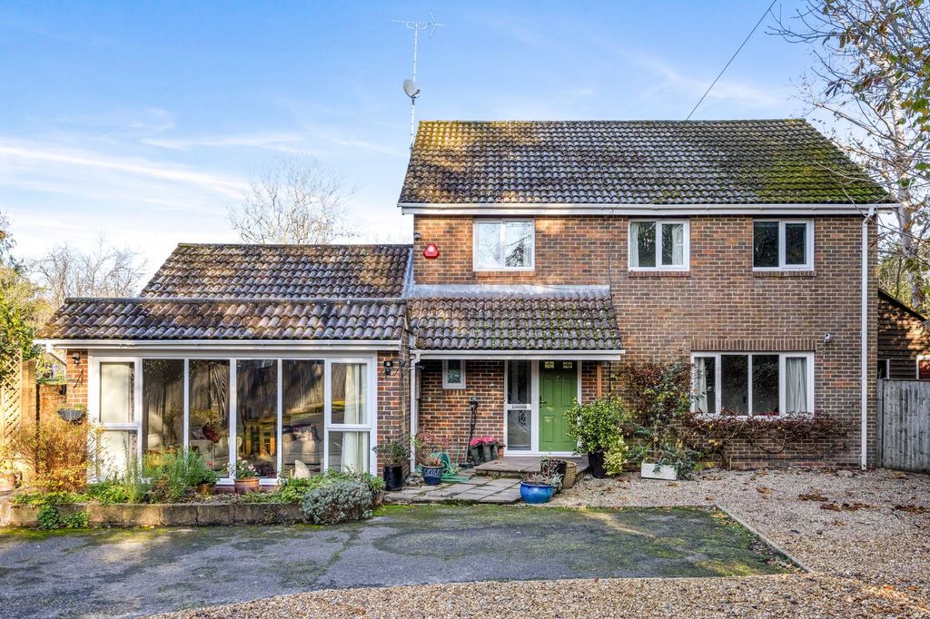 5 bed detached house for saleLower Station Road, Henfield BN5