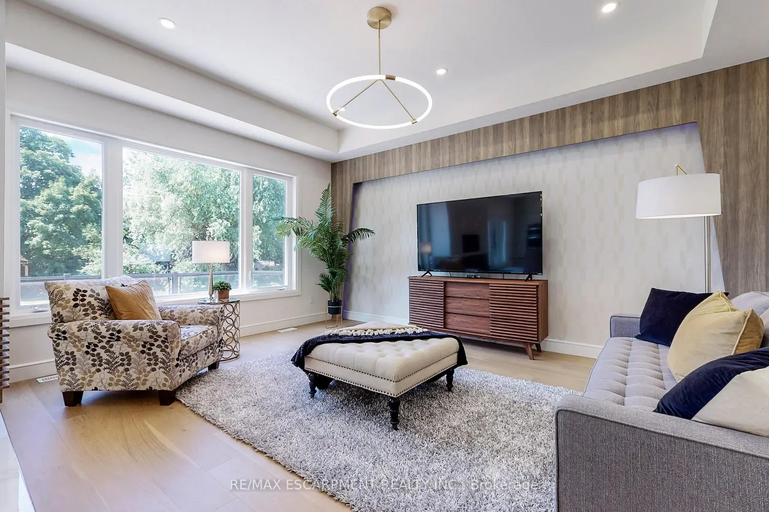 49 Roselawn Avenue photo 2