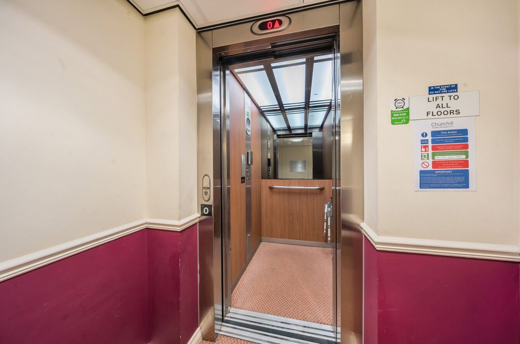 Additional image 17 of 2 bed flat for saleHindhead, Surrey GU26