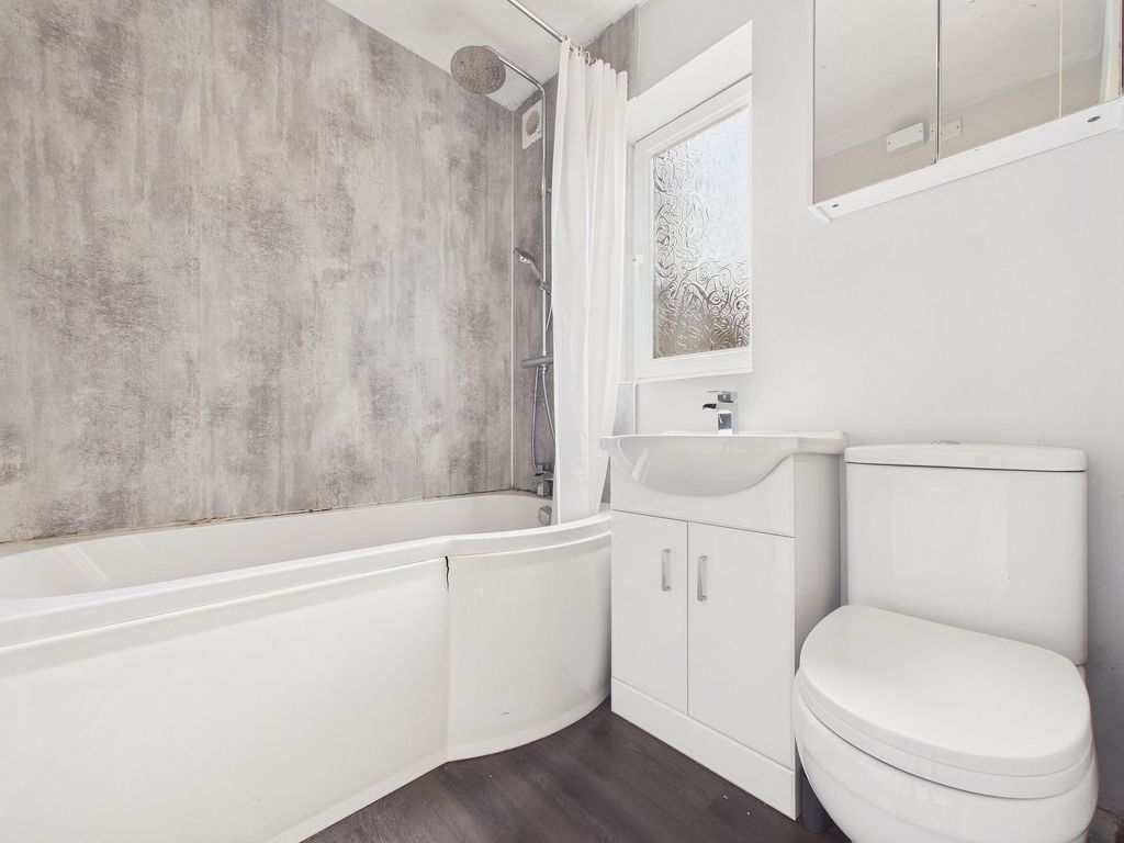 2 bed terraced house for saleEilansgate Terrace, Hexham NE46 photo 4