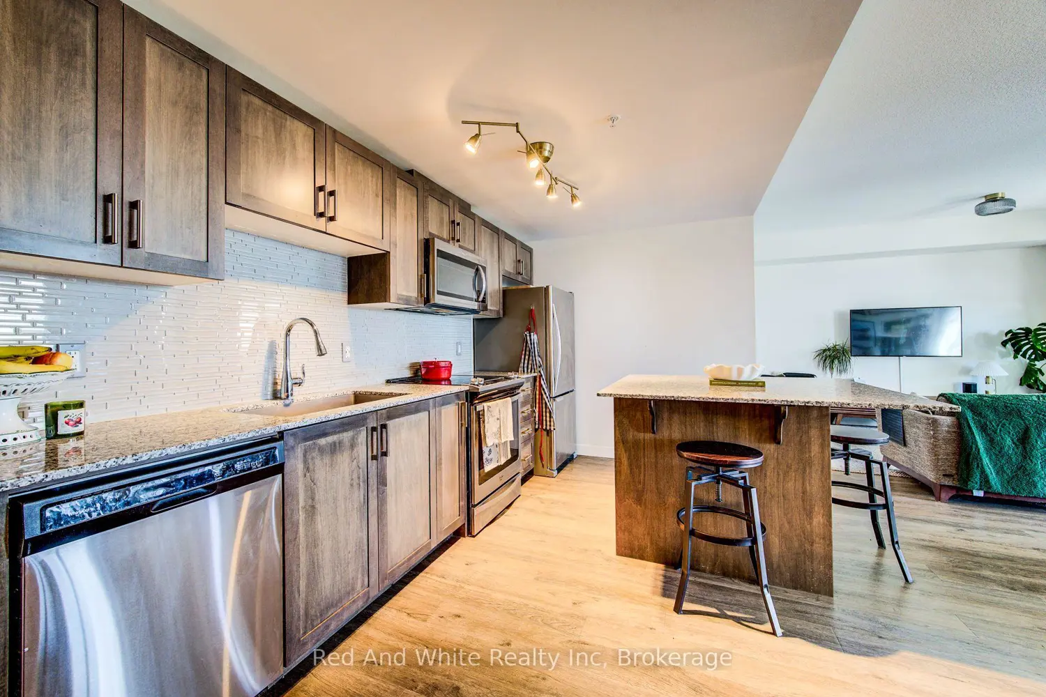 175 Commonwealth Street 407 photo 4