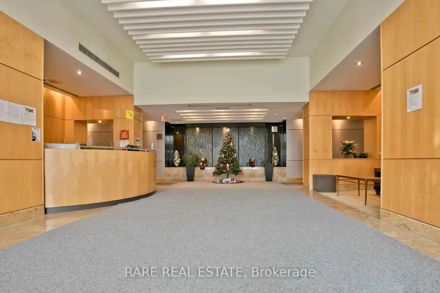 62 Suncrest Boulevard 1015 photo 3
