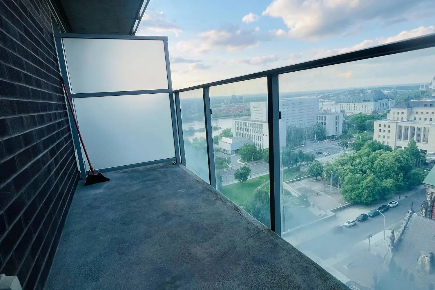 Additional image 8 of 428 Sparks Street 1501