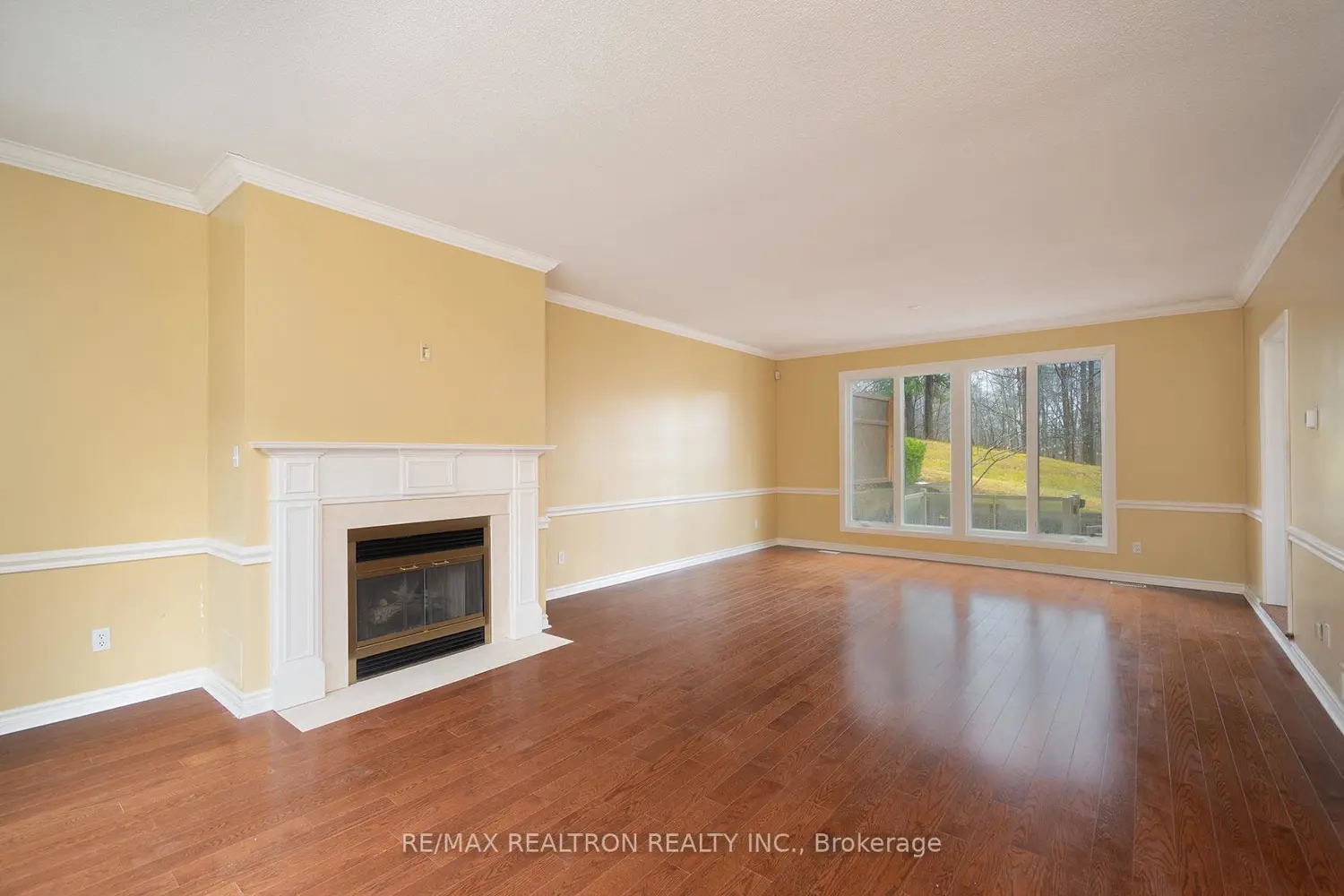 Additional image 11 of 462 Beacon Hall Drive