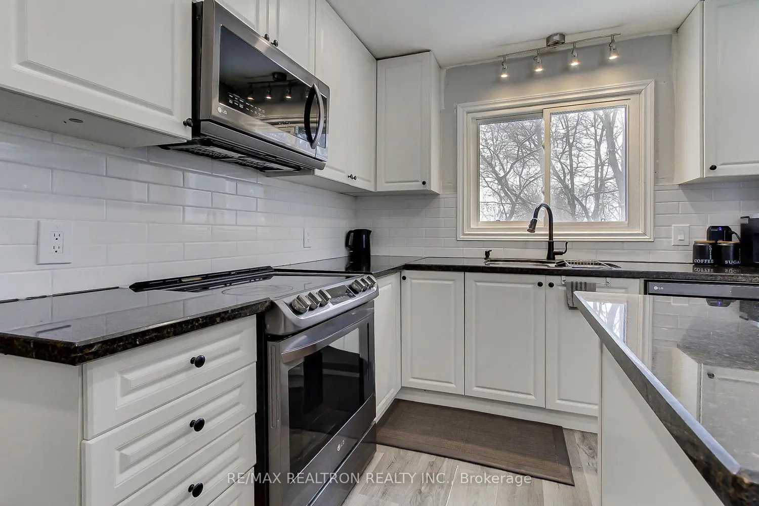 288 Terrace Drive photo 5