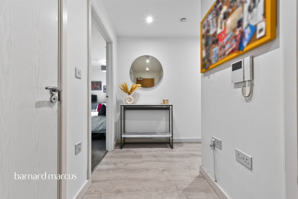 Additional image 7 of 2 bed flat for saleUnity Lane, Hounslow TW3